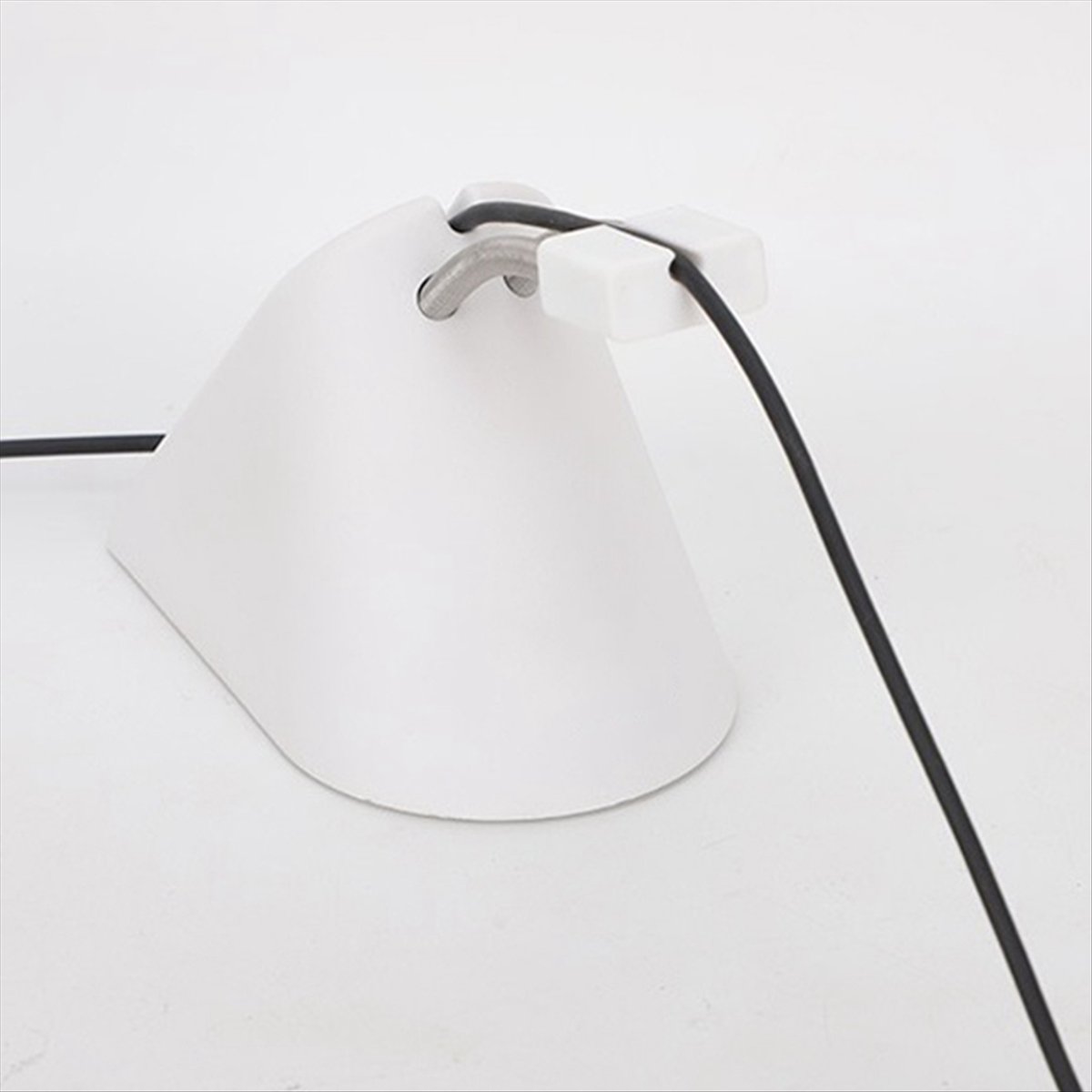 Esports And Gaming Management - A46U - Abrazadera para Cable de